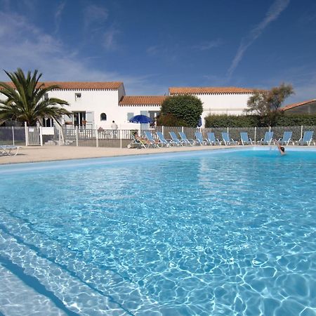 Residence Odalys Le Village Des Amareyeurs Le Château-dʼOléron Eksteriør bilde