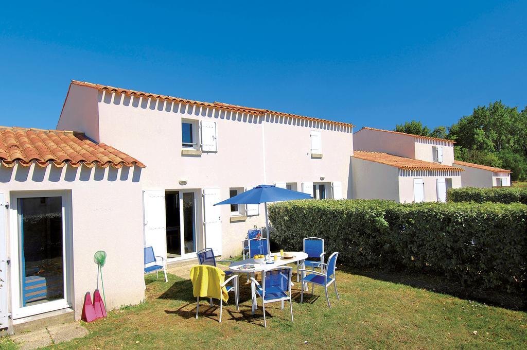 Residence Odalys Le Village Des Amareyeurs Le Château-dʼOléron Eksteriør bilde