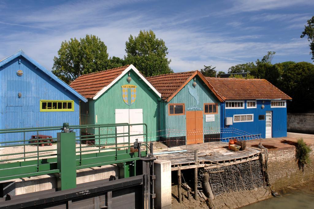 Residence Odalys Le Village Des Amareyeurs Le Château-dʼOléron Eksteriør bilde